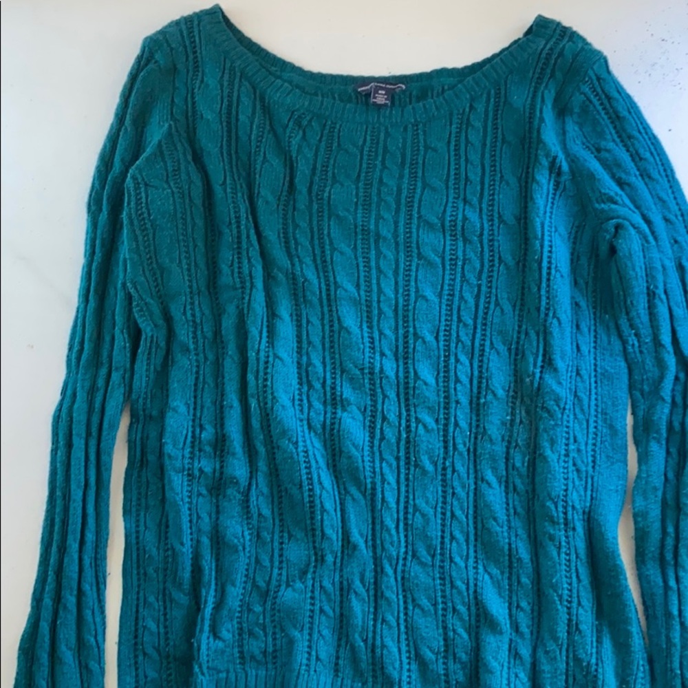 Green American Eagle Cable-Knit Sweater